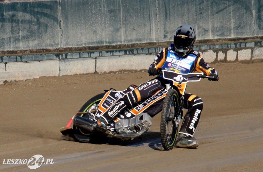Pierwszy trening żużlowców Fogo Unii na Smoczyku