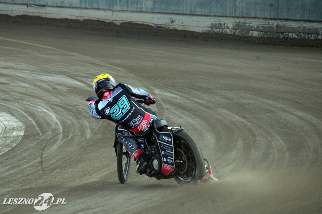 Pierwszy trening żużlowców Fogo Unii na Smoczyku