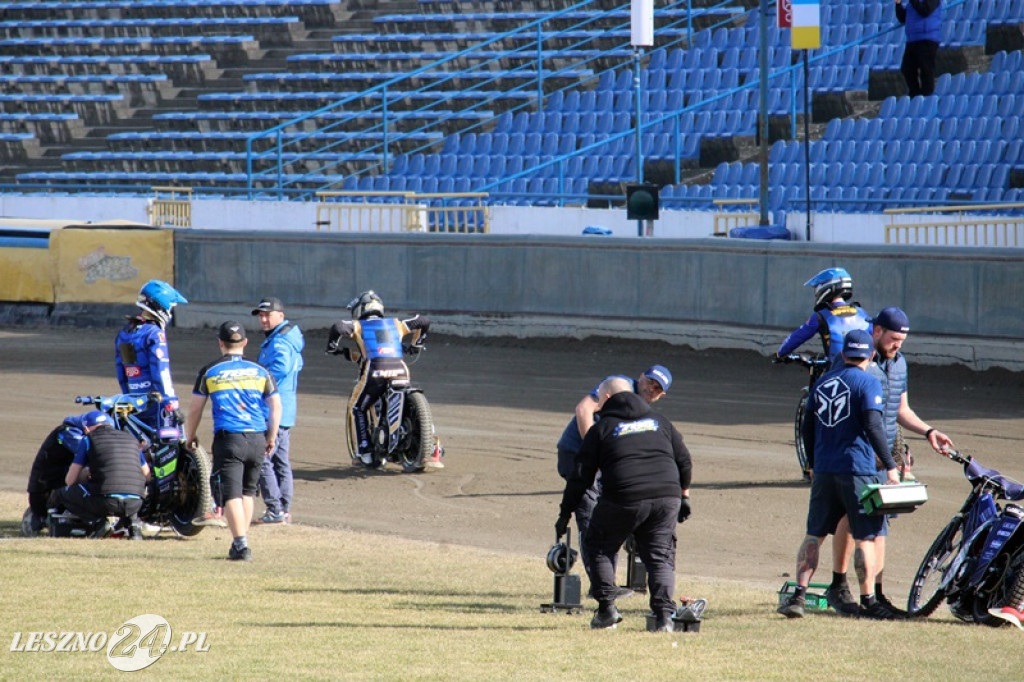 Pierwszy trening żużlowców Fogo Unii na Smoczyku
