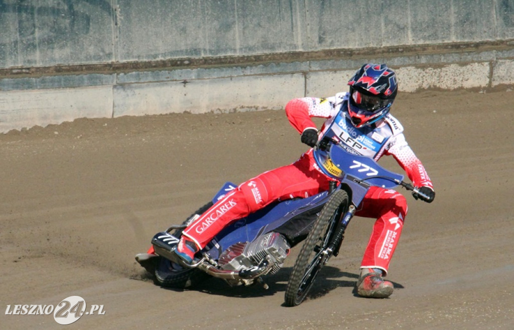 Pierwszy trening żużlowców Fogo Unii na Smoczyku