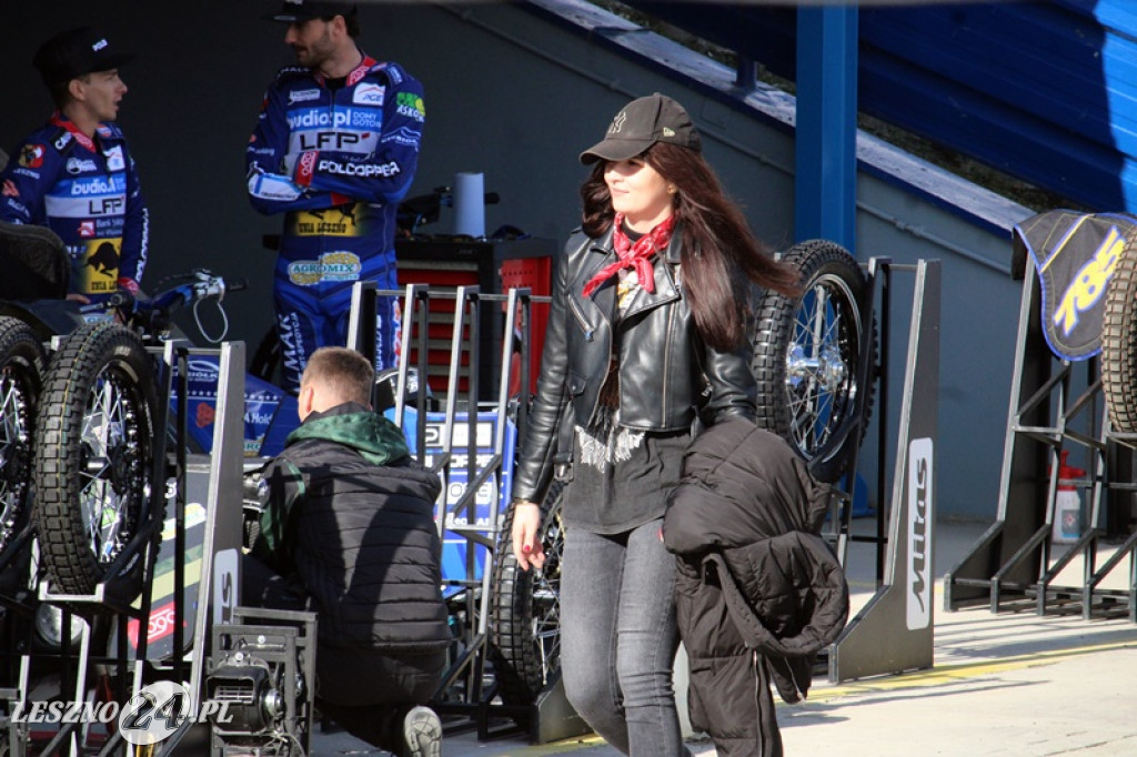 Pierwszy trening żużlowców Fogo Unii na Smoczyku