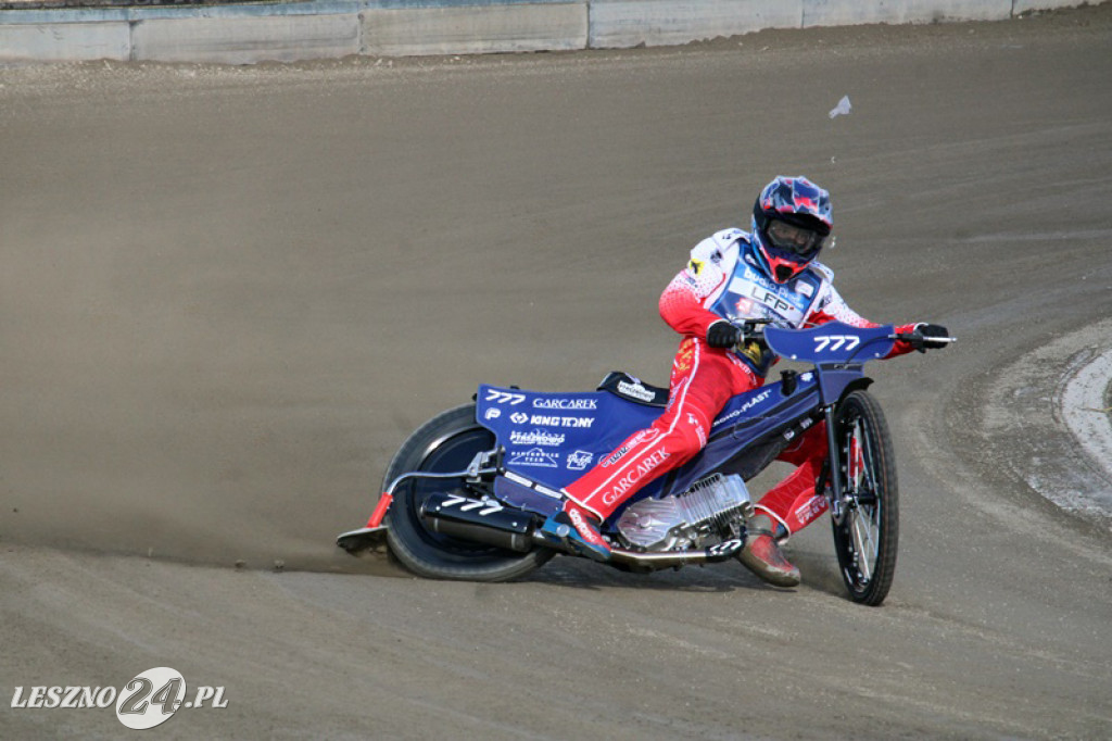 Pierwszy trening żużlowców Fogo Unii na Smoczyku