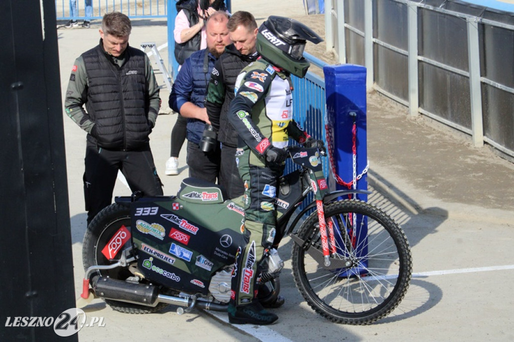 Pierwszy trening żużlowców Fogo Unii na Smoczyku