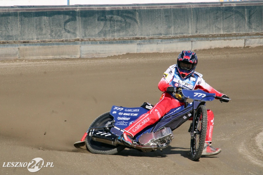 Pierwszy trening żużlowców Fogo Unii na Smoczyku