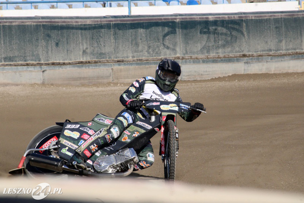 Pierwszy trening żużlowców Fogo Unii na Smoczyku