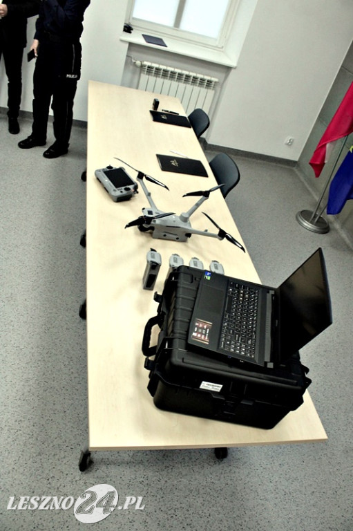 To mercedes wśród dronów