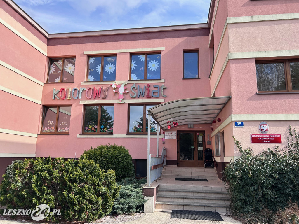 Kolorowy Świat – edukacja od żłobka do szkoły