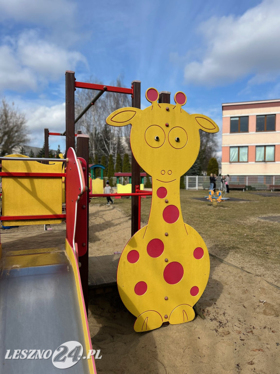 Kolorowy Świat – edukacja od żłobka do szkoły