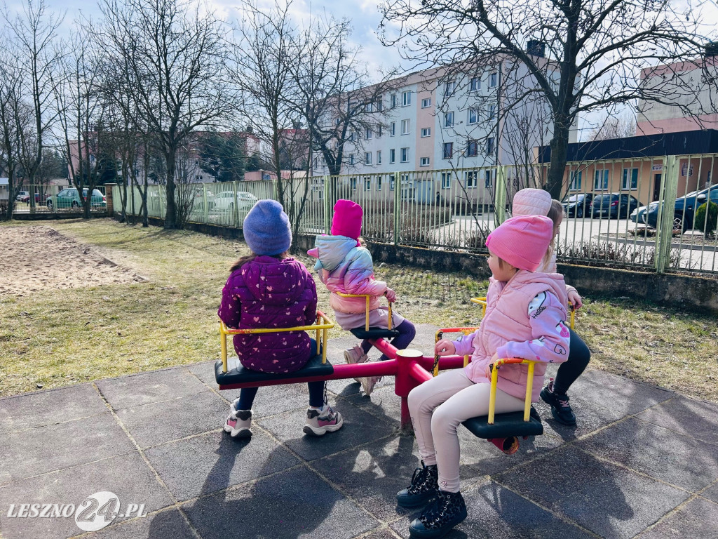 Kolorowy Świat – edukacja od żłobka do szkoły