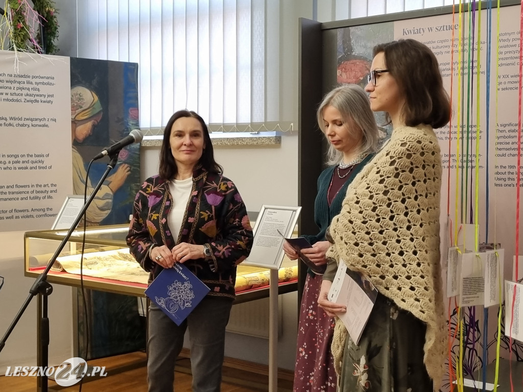 Wystawa: O czym mówią kwiaty? w Muzuem Okręgowym w Lesznie