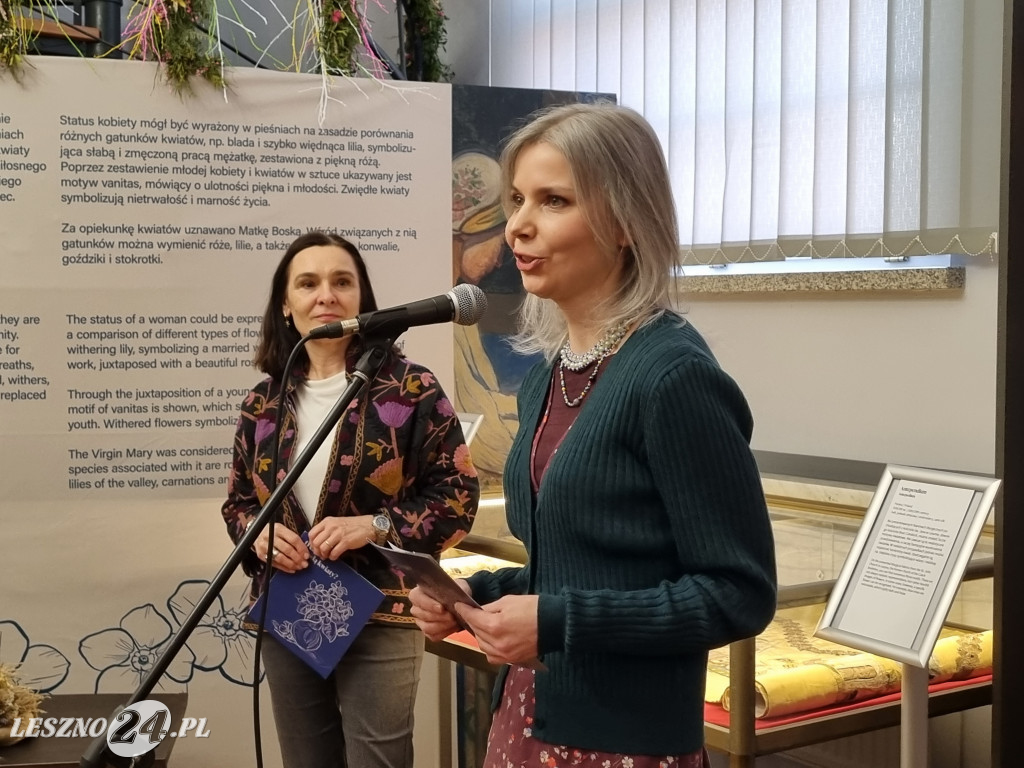 Wystawa: O czym mówią kwiaty? w Muzuem Okręgowym w Lesznie