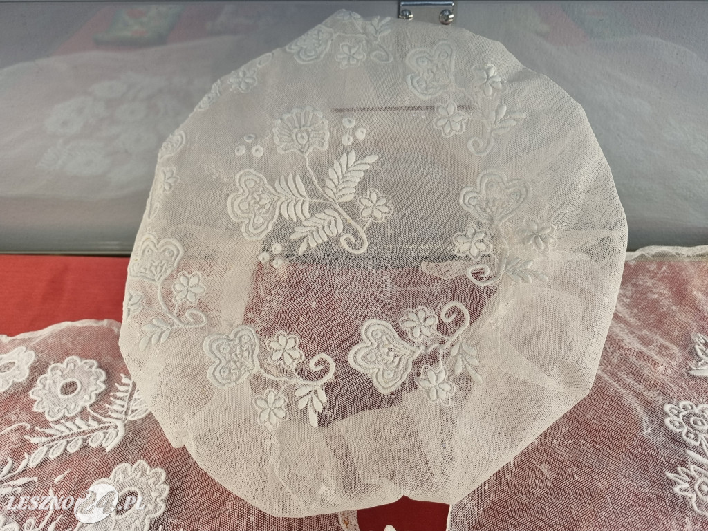 Wystawa: O czym mówią kwiaty? w Muzuem Okręgowym w Lesznie