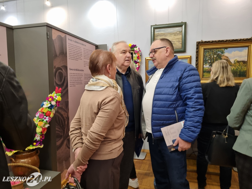 Wystawa: O czym mówią kwiaty? w Muzuem Okręgowym w Lesznie