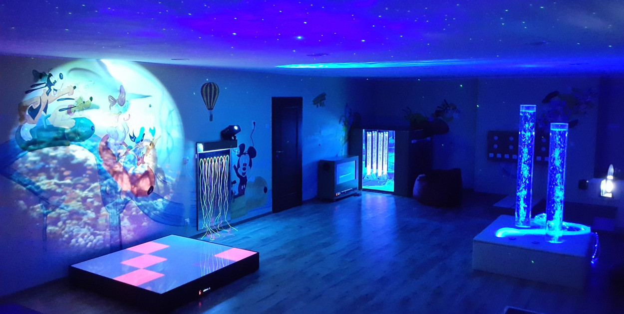 Kolorowy Świat – edukacja od żłobka do szkoły