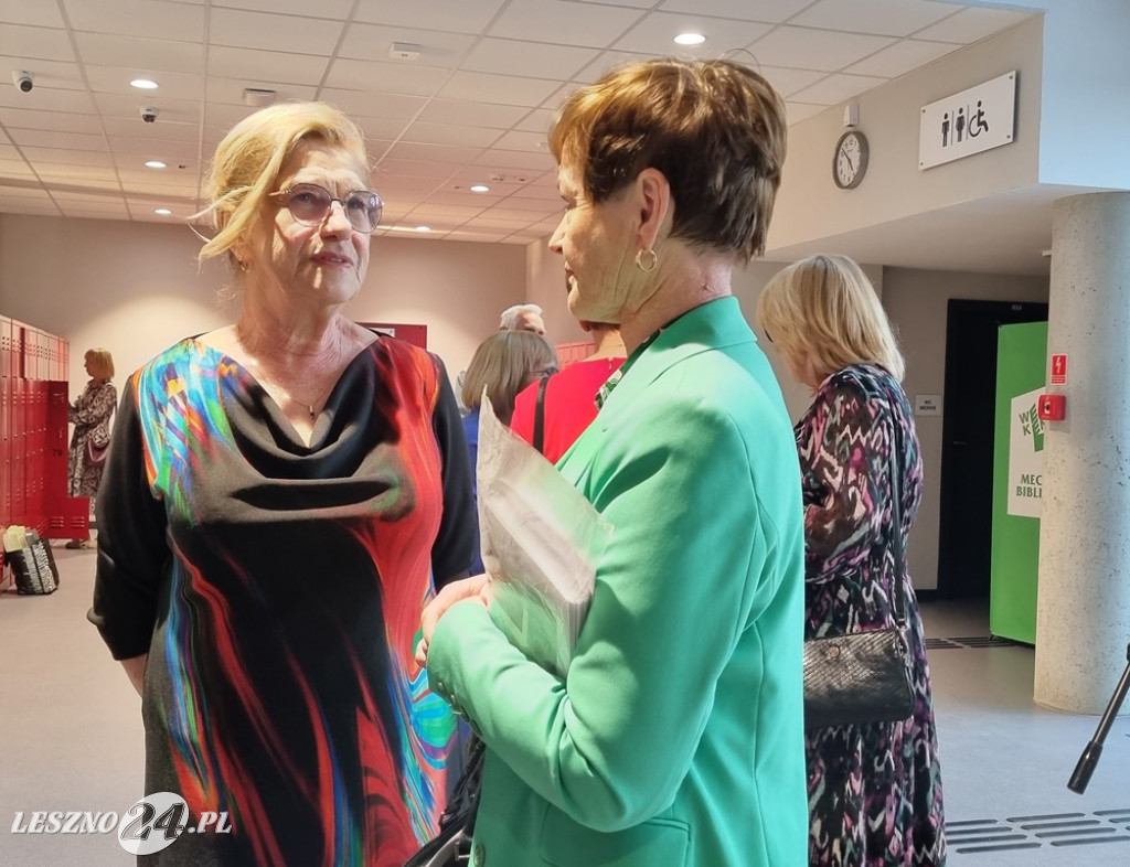 20-lecie sekcji malarskiej UTW w Lesznie