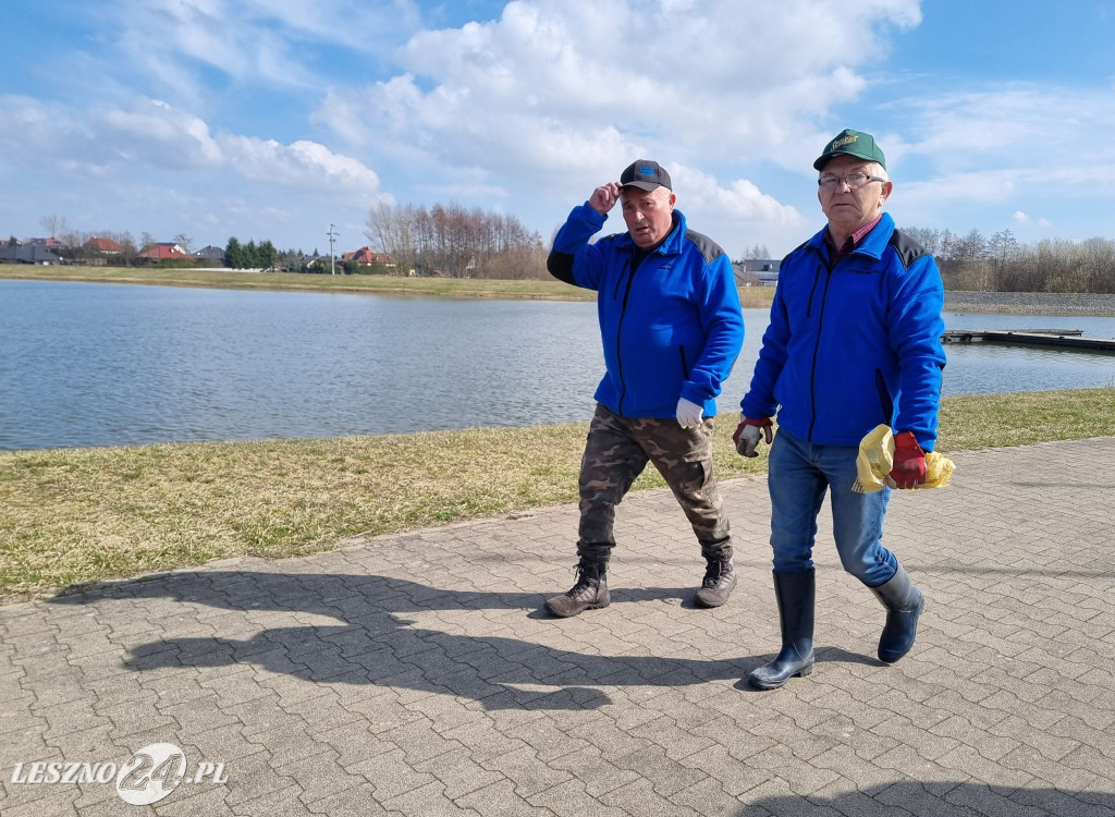 Wędkarze uporządkowali teren zbiornika Rydzyna