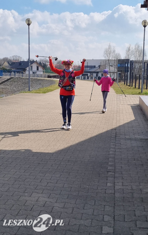 UTW w Rydzynie - marsz z kijkami