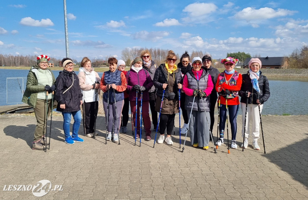 UTW w Rydzynie - marsz z kijkami