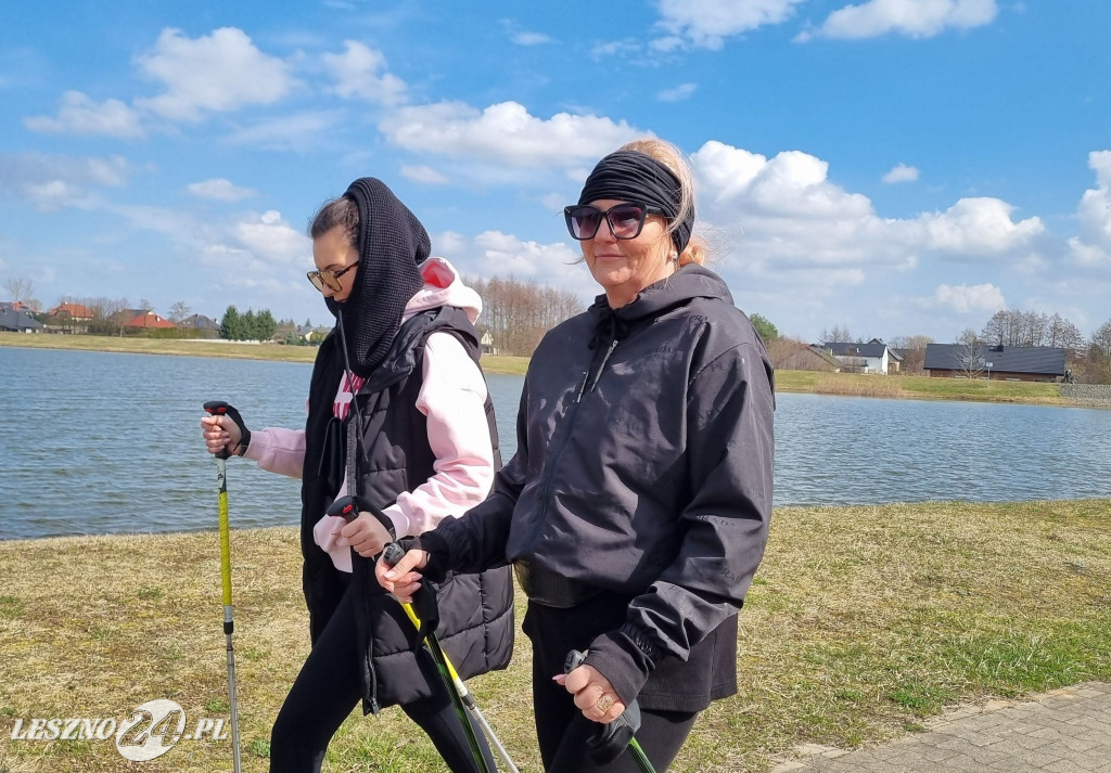 UTW w Rydzynie - marsz z kijkami