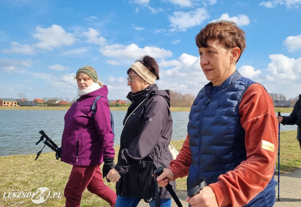 UTW w Rydzynie - marsz z kijkami