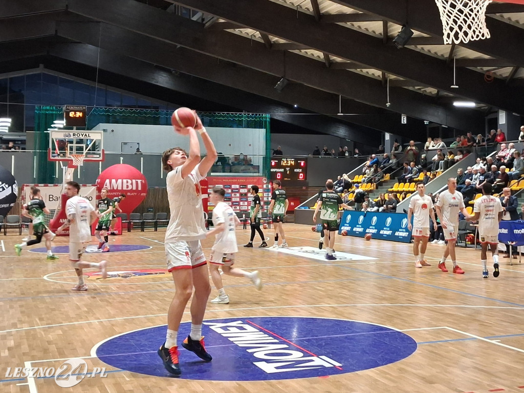 Koszykarze Novimex Polonii grali z Opolem