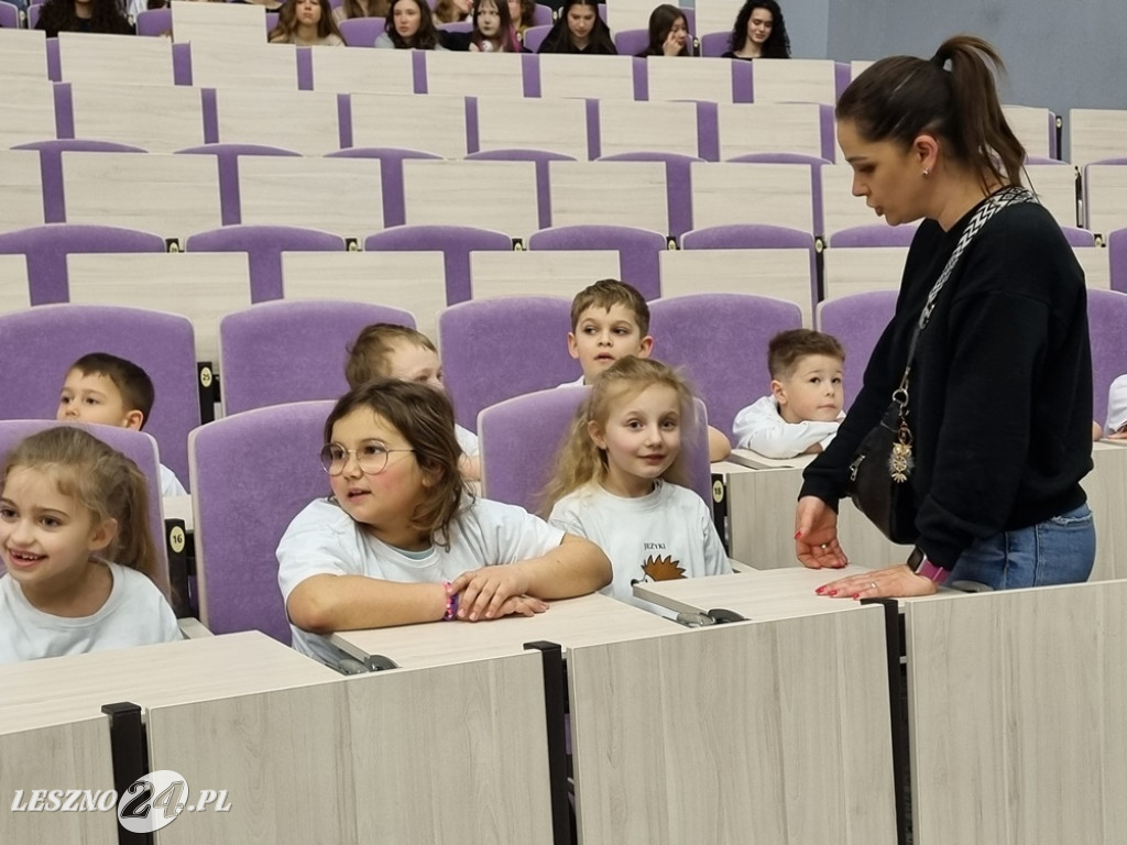 Maluchy w rytmie w ramach olimpiady Zwolnieni z teorii