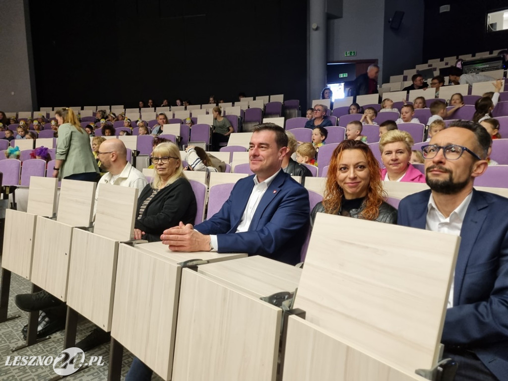 Maluchy w rytmie w ramach olimpiady Zwolnieni z teorii