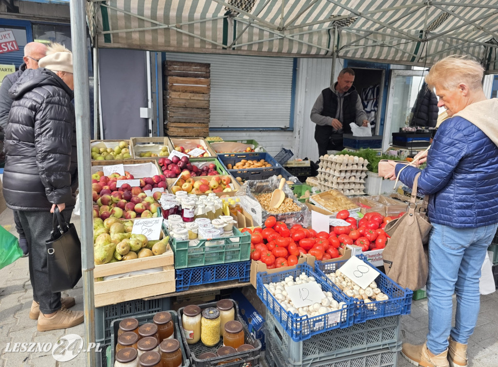 Targowisko Holenderska w Lesznie