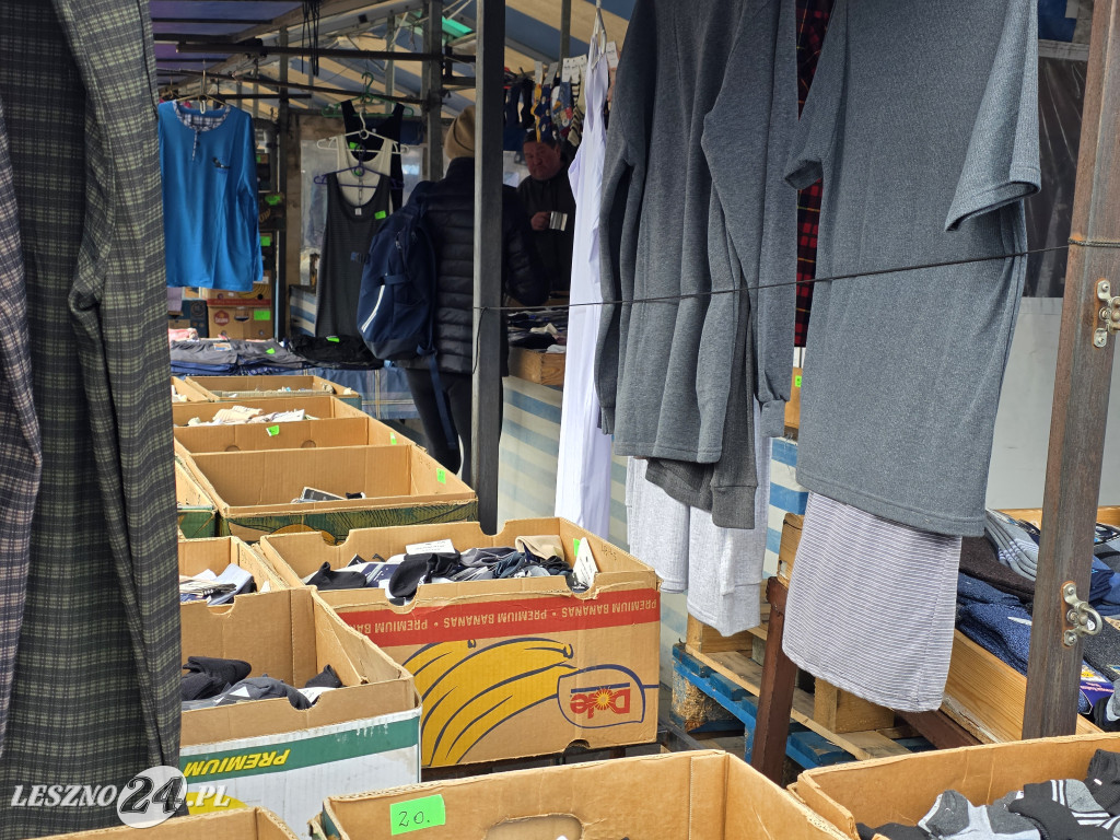 Targowisko Holenderska w Lesznie