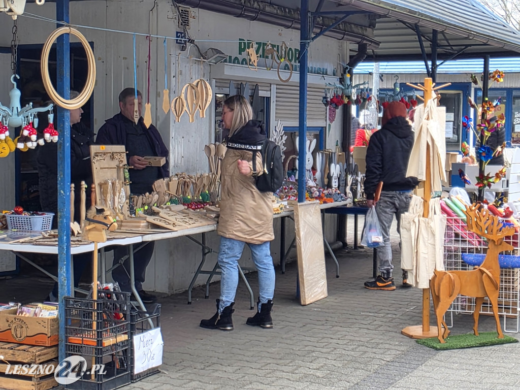 Targowisko Holenderska w Lesznie