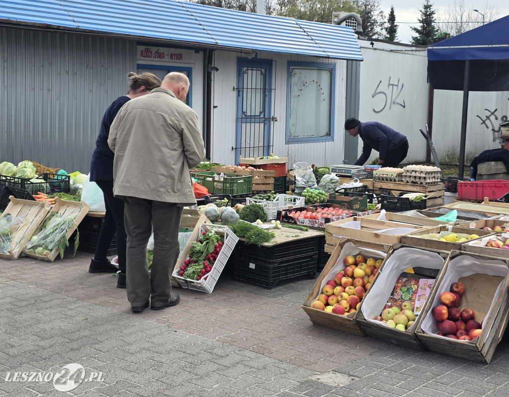 Targowisko Holenderska w Lesznie