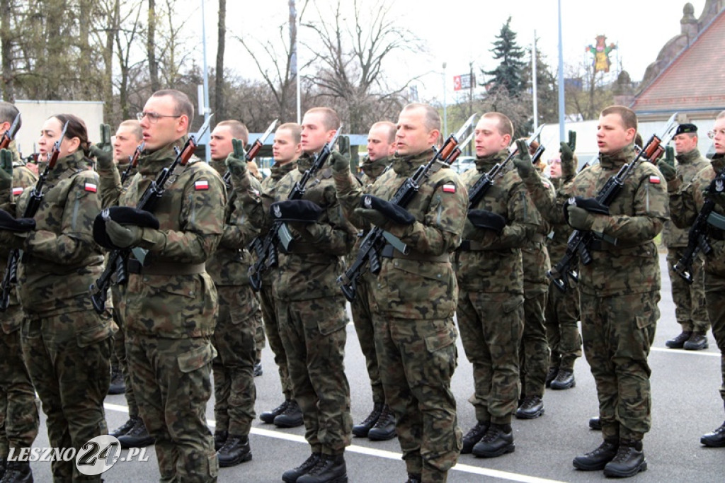 Przysięga wojskowa w Lesznie, marzec 2026