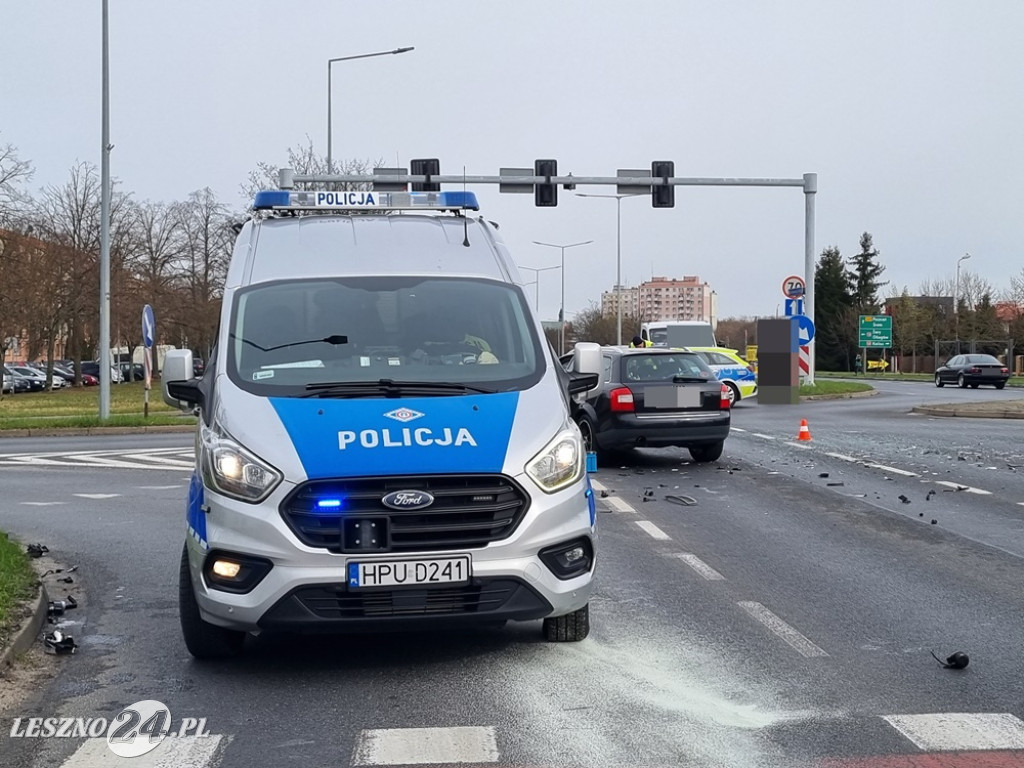 Zderzenie na al. Konstytucji 3 Maja z ul. 55 Pułku Piechoty