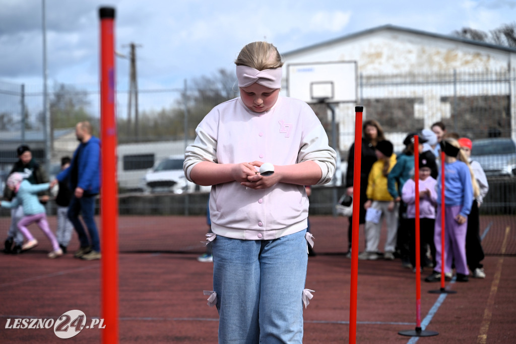 W Garzynie szukano zajączków