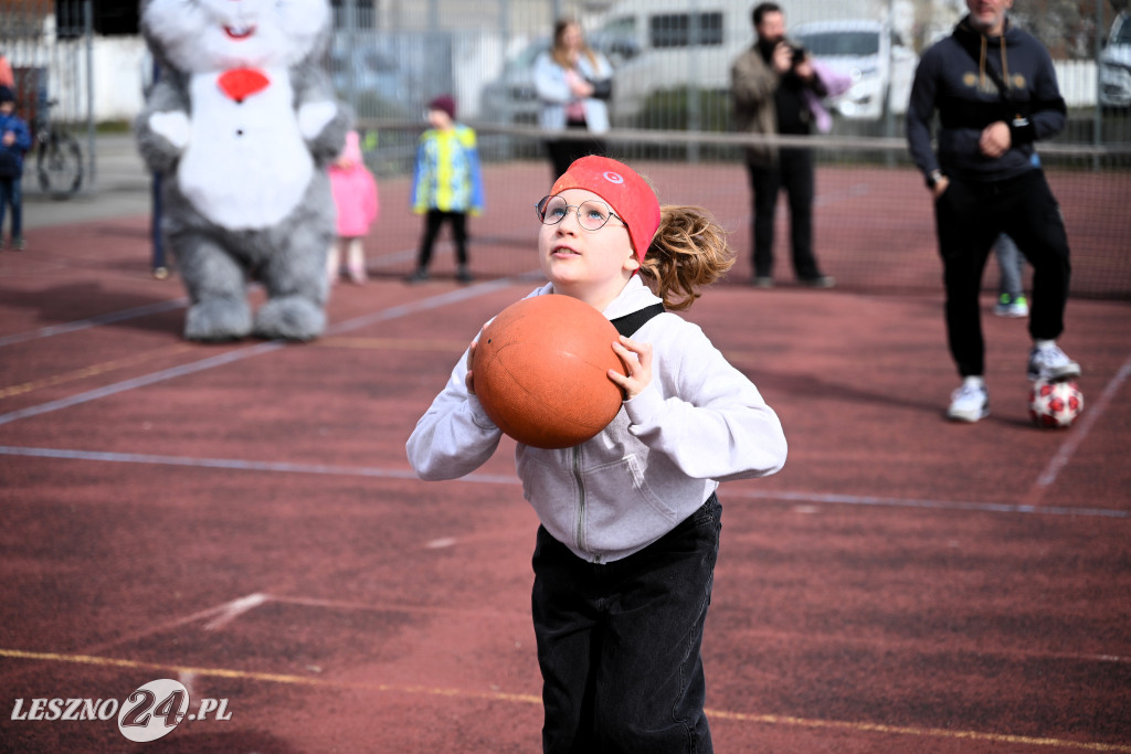 W Garzynie szukano zajączków