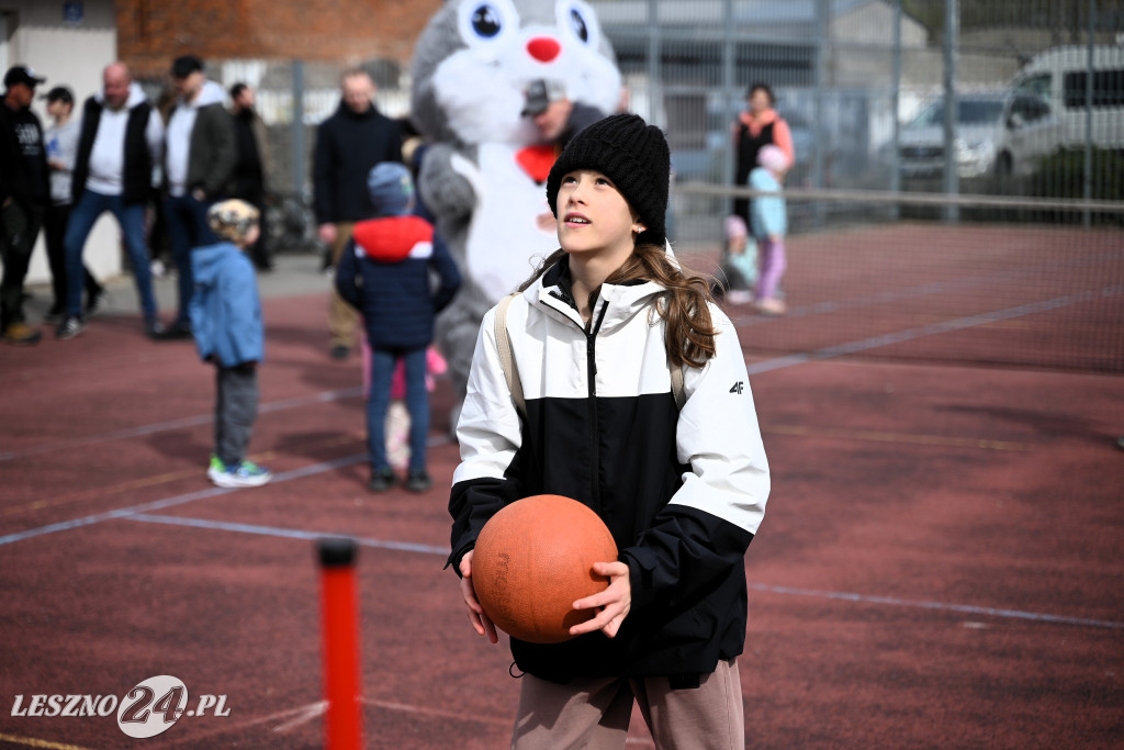 W Garzynie szukano zajączków