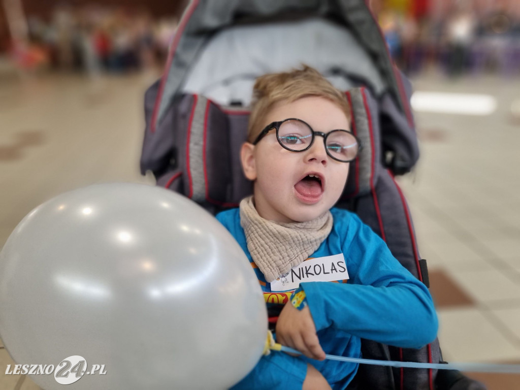 Spotkanie z Zajączkiem Stowarzyszenia Dzieciom Niepełnosprawnym