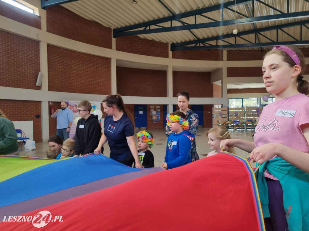 Spotkanie z Zajączkiem Stowarzyszenia Dzieciom Niepełnosprawnym