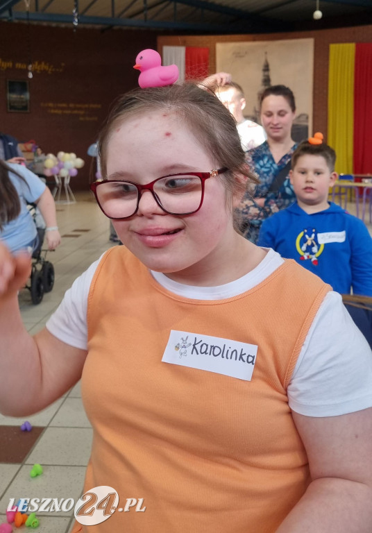 Spotkanie z Zajączkiem Stowarzyszenia Dzieciom Niepełnosprawnym