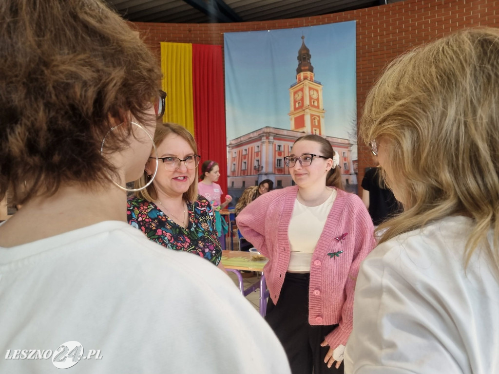 Spotkanie z Zajączkiem Stowarzyszenia Dzieciom Niepełnosprawnym