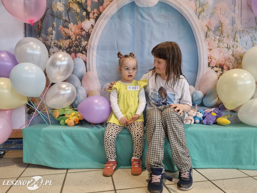 Spotkanie z Zajączkiem Stowarzyszenia Dzieciom Niepełnosprawnym