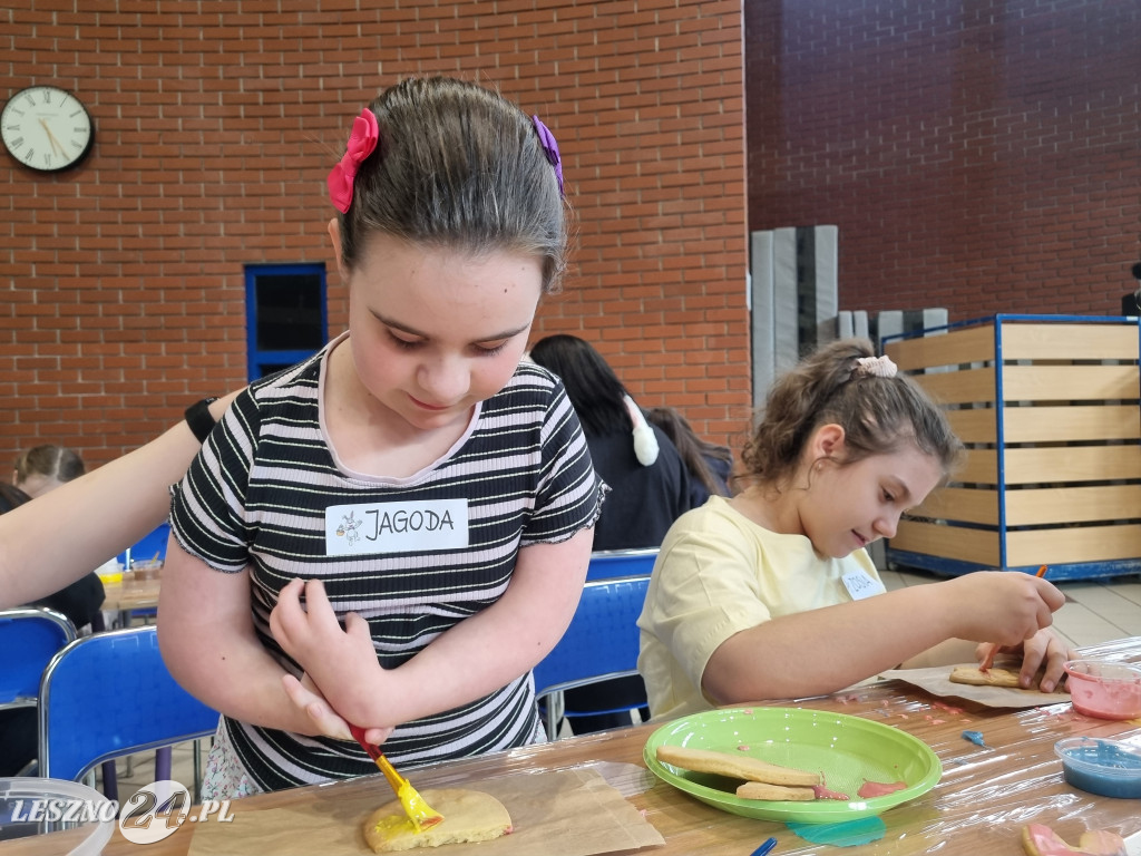 Spotkanie z Zajączkiem Stowarzyszenia Dzieciom Niepełnosprawnym