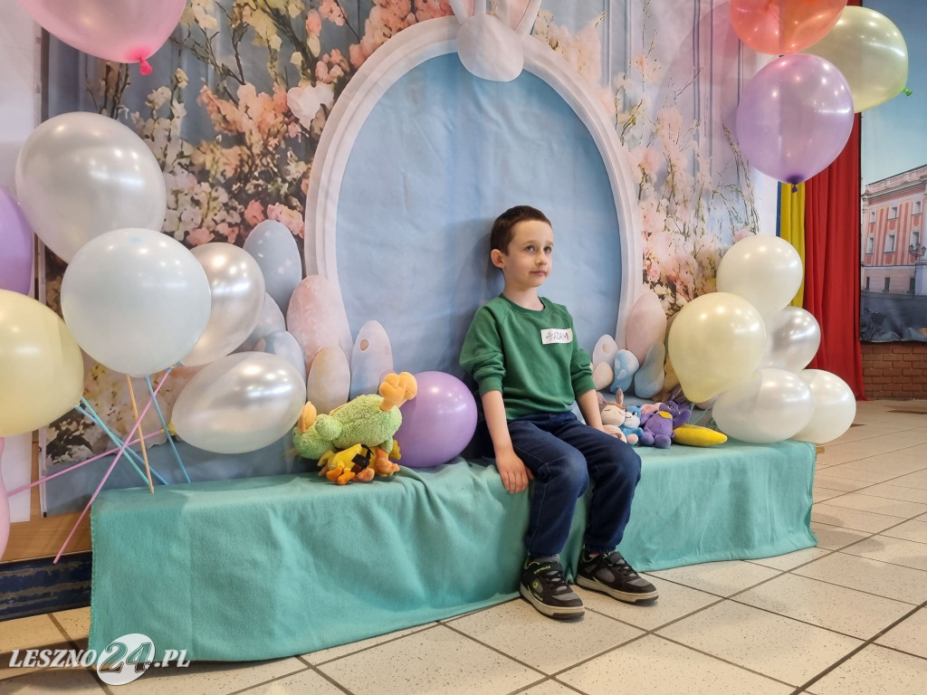 Spotkanie z Zajączkiem Stowarzyszenia Dzieciom Niepełnosprawnym