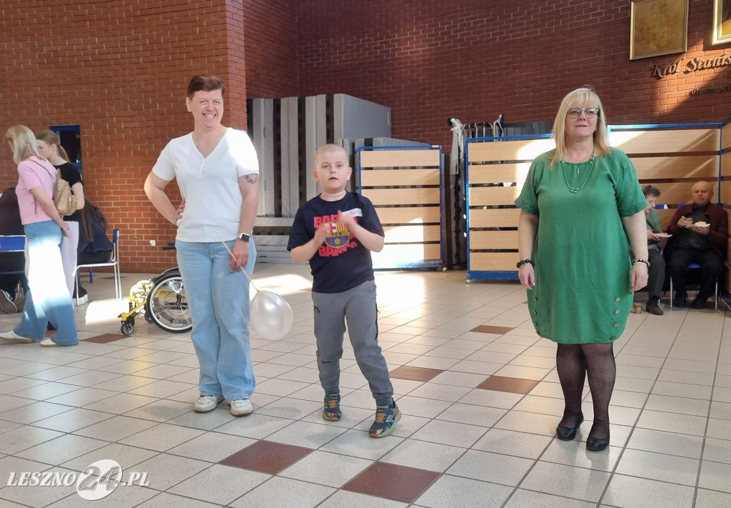 Spotkanie z Zajączkiem Stowarzyszenia Dzieciom Niepełnosprawnym