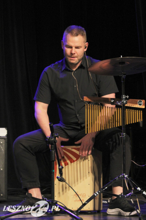 Leszczyński Sejsmograf wygrał rawickie Koniugacje