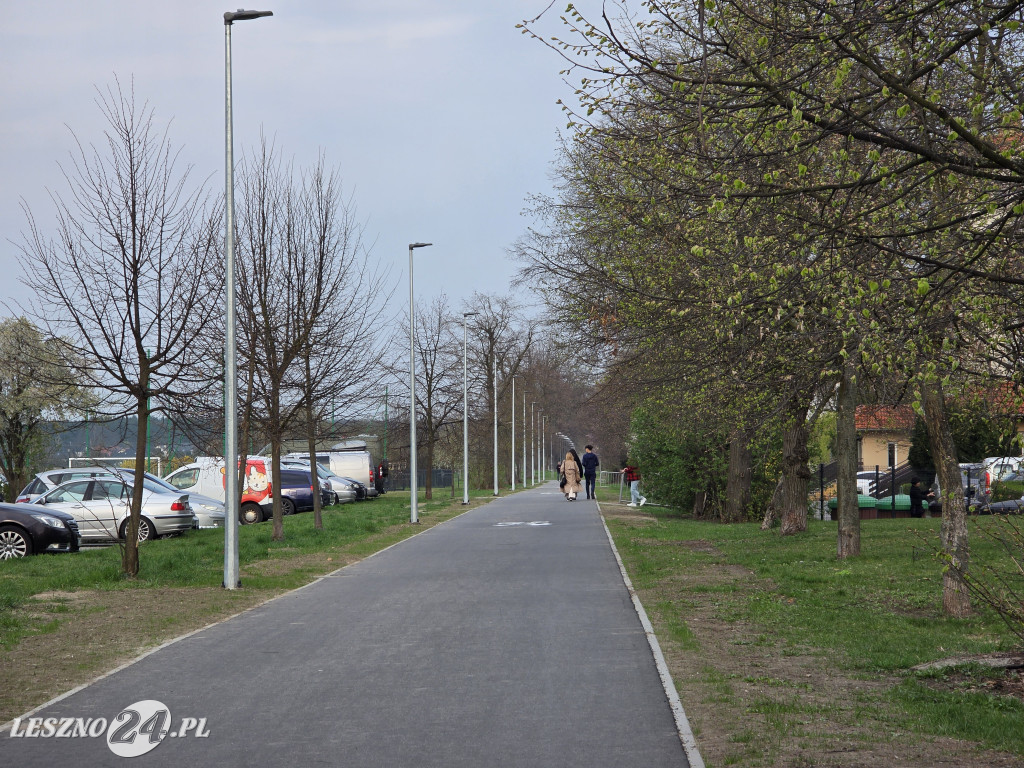 Nowa ścieżka pieszo-rowerowa w Lesznie