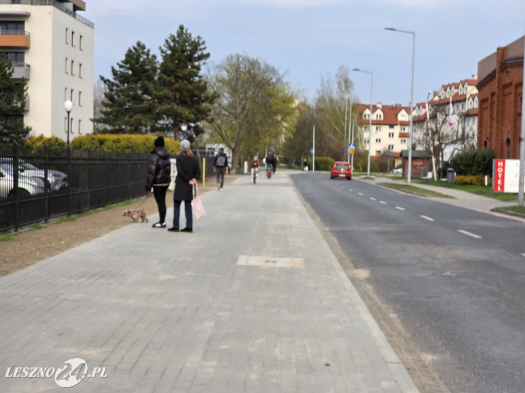 Nowa ścieżka pieszo-rowerowa w Lesznie