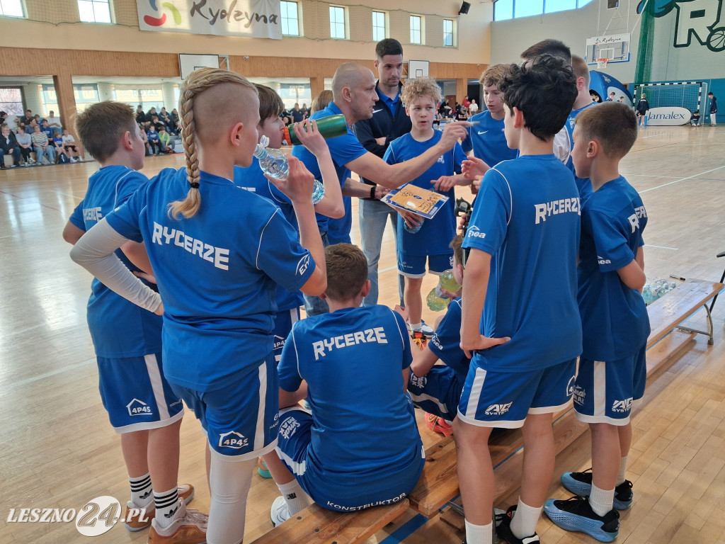 Koszykarskie emocje w Rydzynie