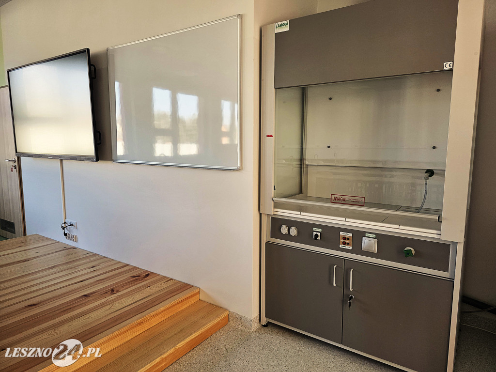 Rozbudowana szkoła w Wilkowicach