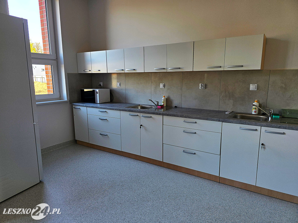 Rozbudowana szkoła w Wilkowicach